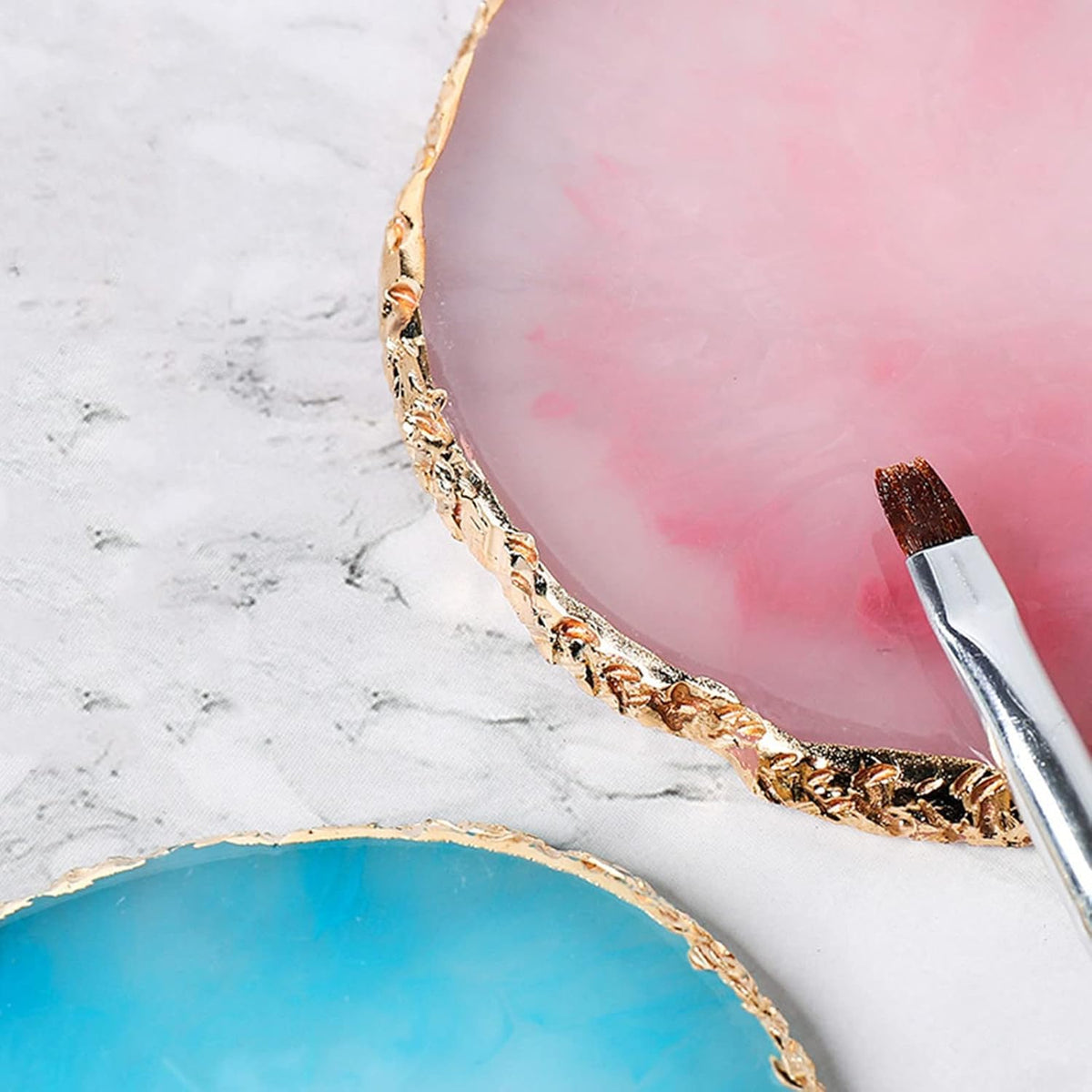NAILWIND Resin Stone Nail Art Palette, Nail Mixing Palette with Diamond Base, Nail Art Cosmetic Mixing Palette Color Mixing Pigment Polish Holder Nail Art Painting Gel Palette Round Mix - 1 pcs - Image 4