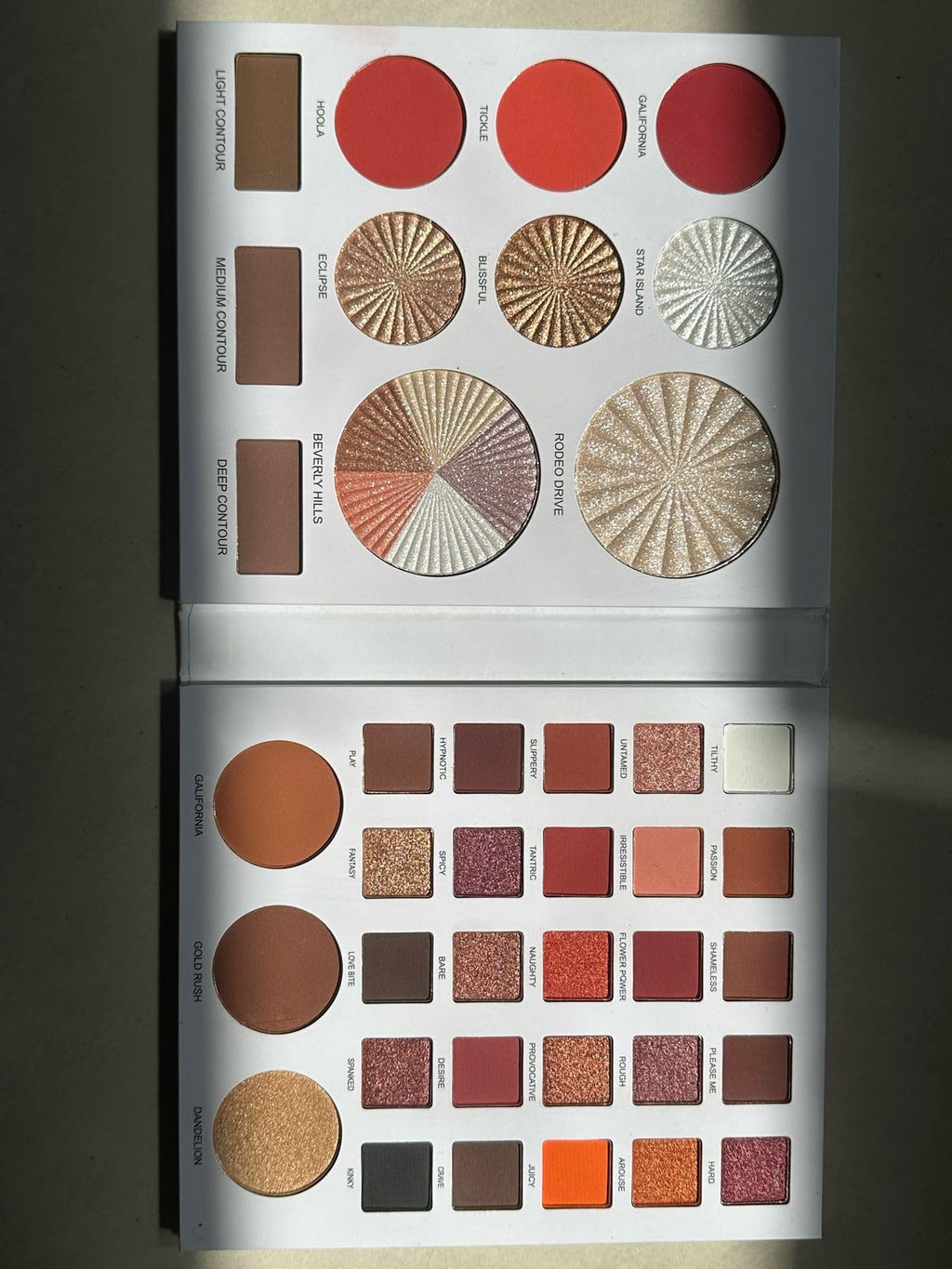 COSLUXE X Daroge 39 Color Book All In Makeup Palette, 25 Eyeshadow 5 Highlighter 3 Creamy Contour 3 Creamy Blush 3 Eyebrow Makeup Palette Memphis style Make up kit - Image 6