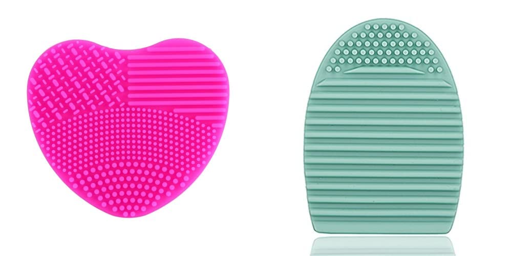 COSLUXE Brush Cleaning Mat, Silicone Makeup Cleaning Brush Scrubber Mat Portable Washing Tool Cosmetic Brush Cleaner (Heart Shaped 1)